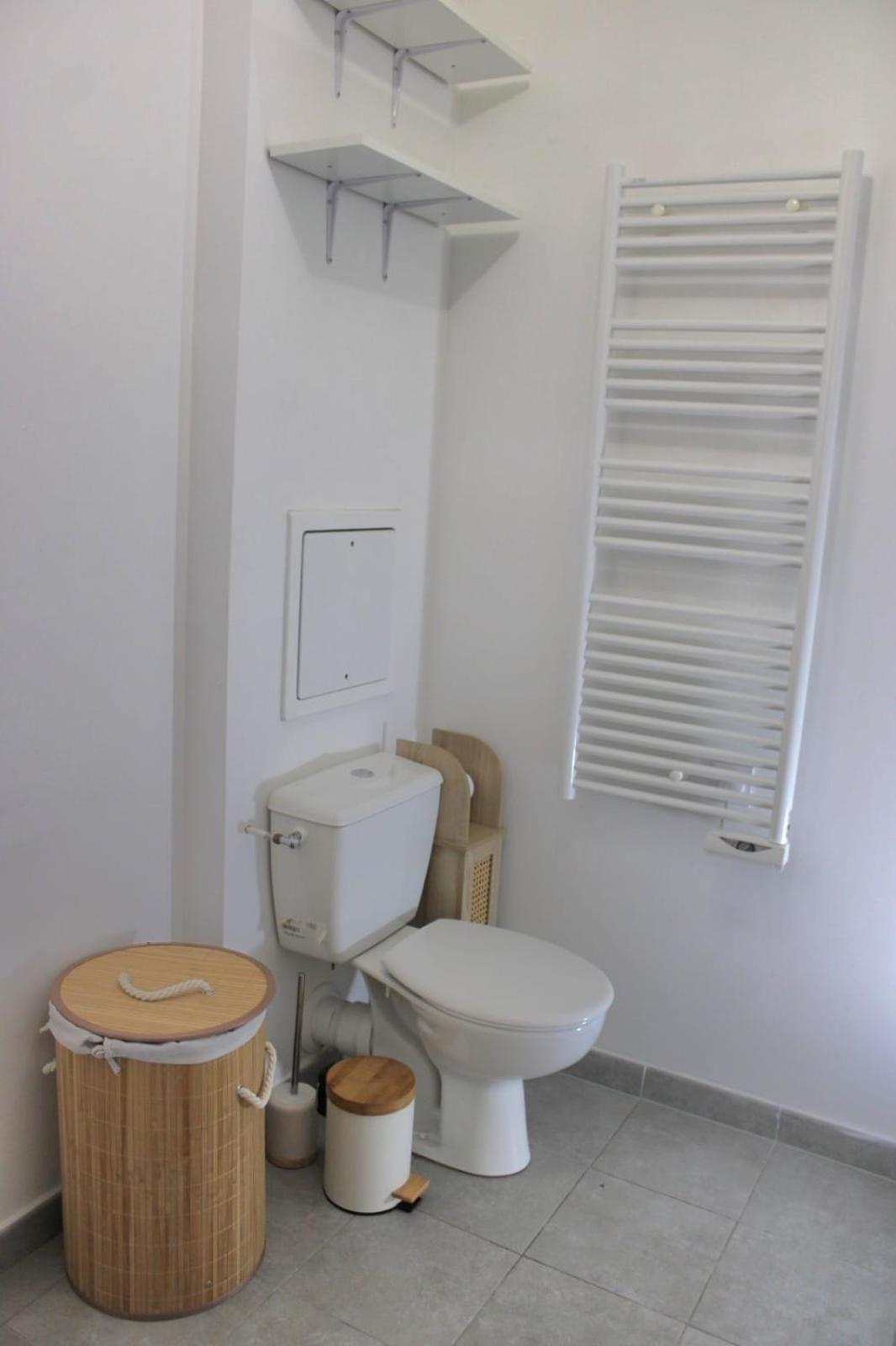 Appartement Elegant Et Lumineux Romainville Buitenkant foto