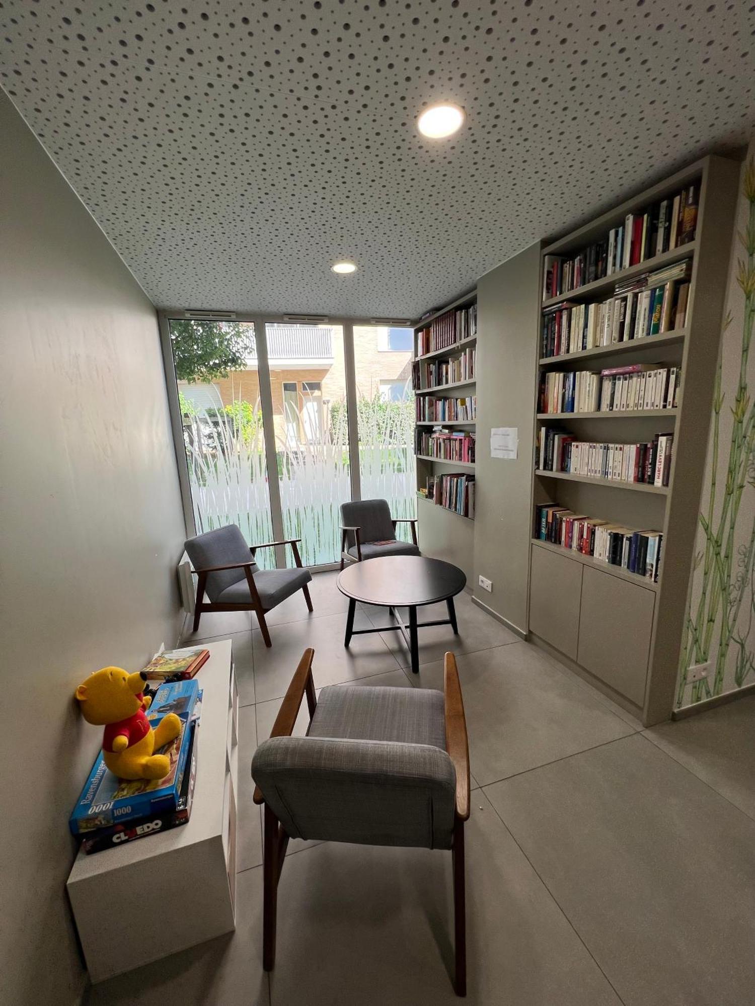 Appartement Elegant Et Lumineux Romainville Buitenkant foto